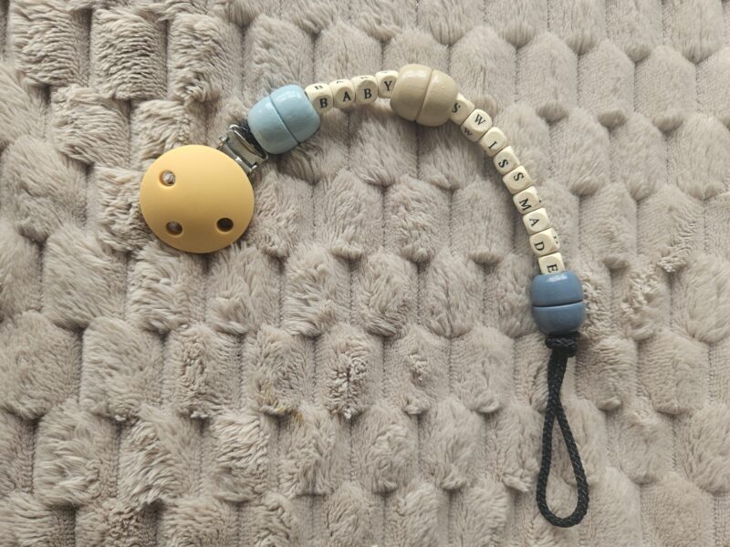 Attache lolette "baby swissmade" – Image 3